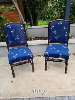 4 Old SOLID OAK WOOD Dining Chairs upholstery VINTAGE STYLE padded seats SPINDLE