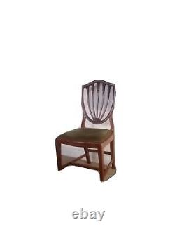 Hepplewhite style dining chairs x4