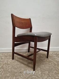 Mid century dining chairs Set of 4 retro chairs Teak & Vinyl Vintage DELIVERY