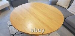 Natural Solid Oak 4 Seater Round Dining Table with 4 Leather Upholstered Chairs