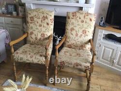 Pair Of Vintage Oak Carver Dining Room Chairs Floral Upholstered Back And Seat