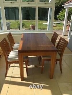 Solid Oak Dining Table with 4 Upholstered Oak Chairs