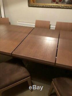 Solid Oak and Barley Veneer Extending dining table and 6 Upholstered chairs